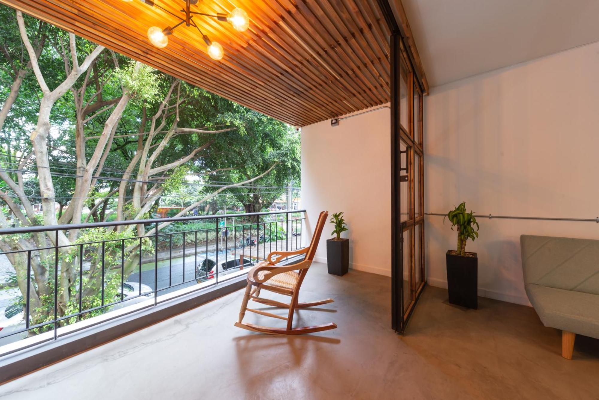 Casa Mosaiko Primer Parque Laureles Medellin Luaran gambar